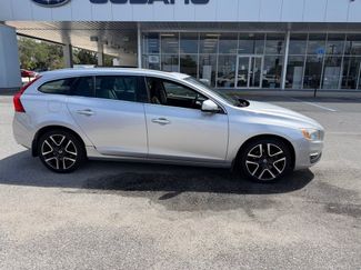 Used 2017 Volvo V60 T5 Premier w/ Convenience Package FWD video 2