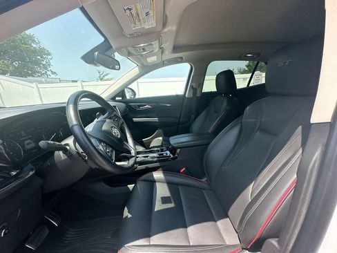 Used 2023 Buick Envision Essence w/ Sport Touring Package image 40