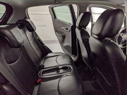 Used 2017 Chevrolet Spark LT image 20