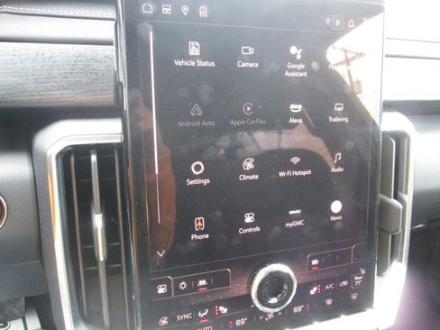 Certified 2025 GMC Acadia Elevation image 22