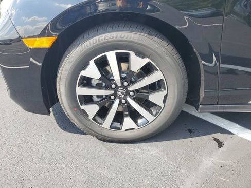 New 2026 Honda Odyssey EX-L image 17