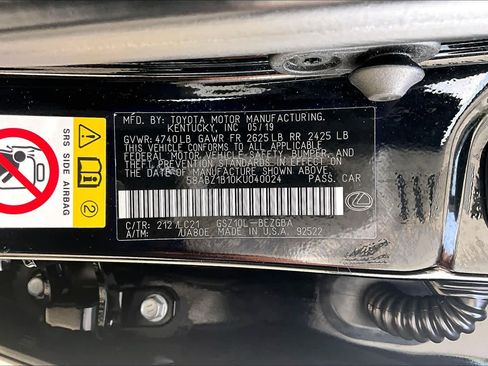 Used 2019 Lexus ES 350 Ultra Luxury w/ Accessory Package 2 image 35