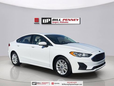 Used 2020 Ford Fusion SE image 7