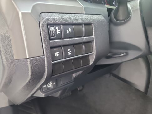 Used 2024 Toyota Tacoma SR5 RWD image 27