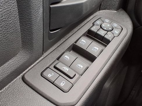 New 2026 RAM 2500 Tradesman AWD/4WD image 11