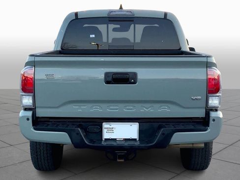 Used 2023 Toyota Tacoma TRD Off-Road w/ Technology Package image 5