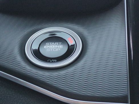 New 2025 Jeep Grand Cherokee Laredo X image 29