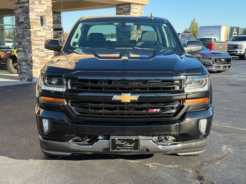 Used 2018 Chevrolet Silverado 1500 LT w/ All Star Edition image 7