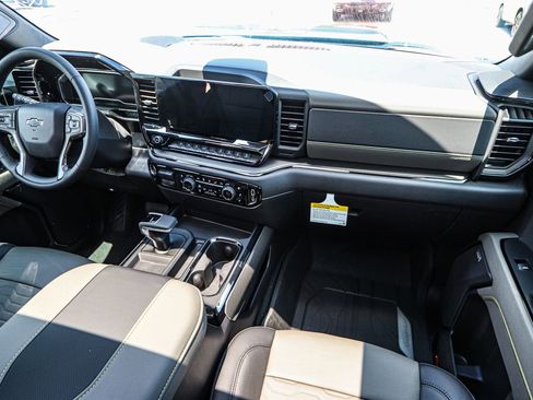 New 2025 Chevrolet Silverado 1500 ZR2 w/ Technology Package image 21