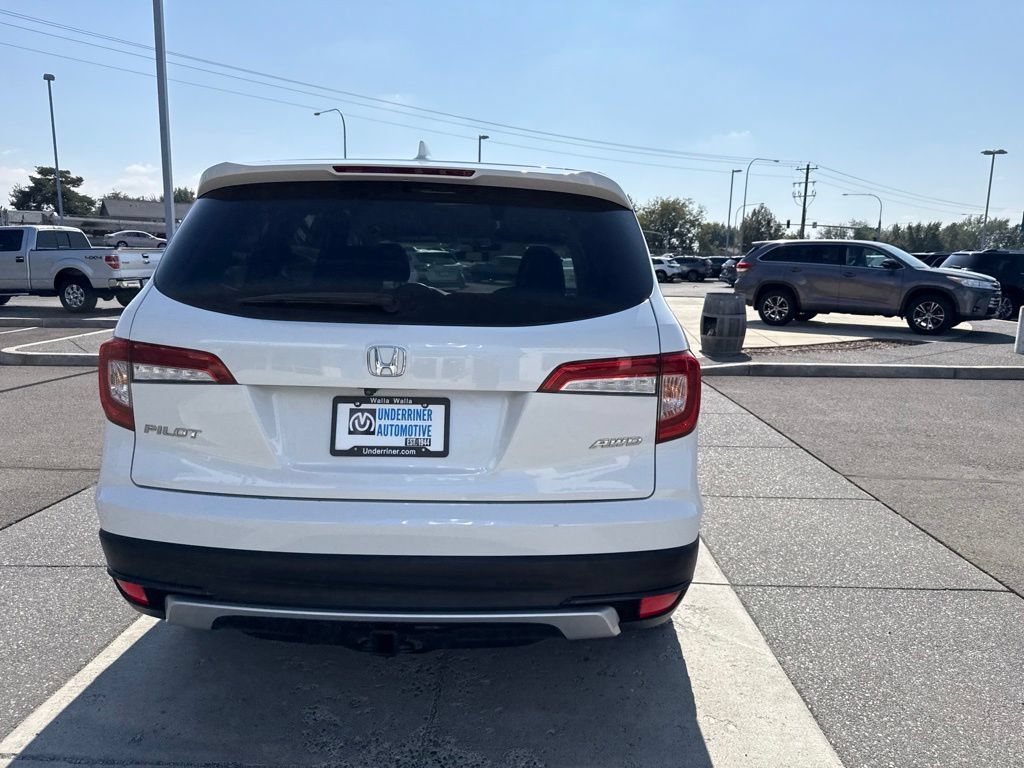 Used 2021 Honda Pilot EX image 6