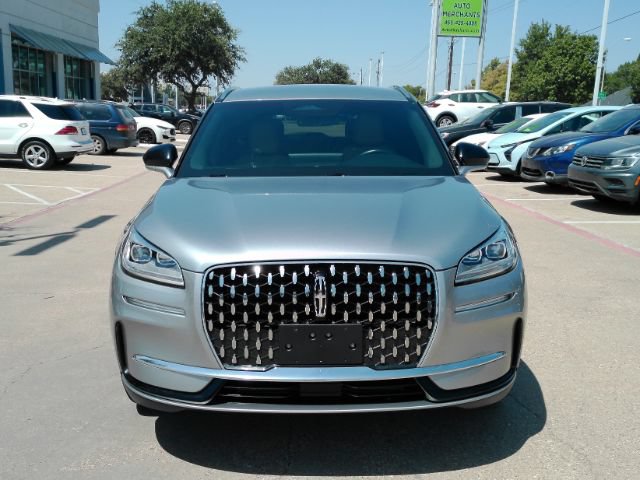 Used 2023 Lincoln Corsair Reserve AWD/4WD image 3