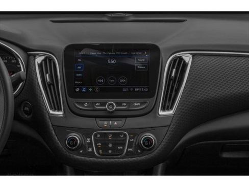 Used 2022 Chevrolet Malibu LT image 13