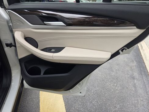 Used 2021 BMW X3 xDrive30e w/ Executive Package image 36