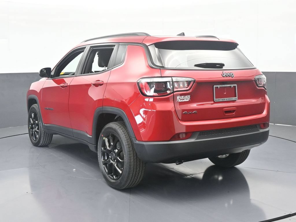 New 2026 Jeep Compass Latitude AWD/4WD image 4