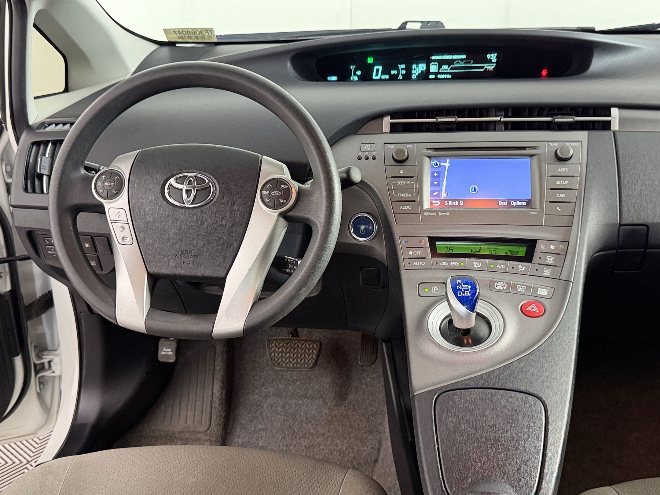 Used 2015 Toyota Prius Prime Plug-In Hybrid FWD image 28