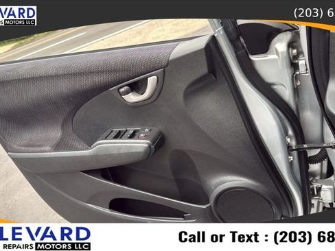 Used 2012 Honda Fit Sport image 22