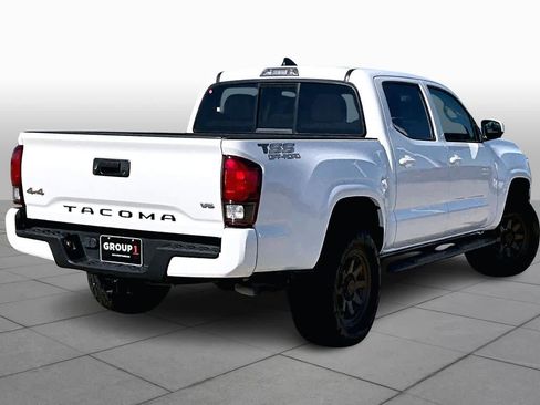 Used 2023 Toyota Tacoma SR image 13