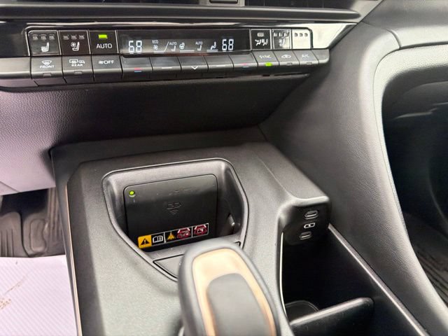 Used 2023 Toyota Crown w/ Advanced Technology Package AWD/4WD image 27