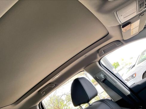 Used 2024 Acura MDX FWD image 13