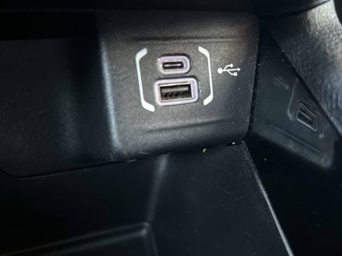 Used 2022 Jeep Compass Limited w/ Elite Group image 32