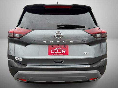 Used 2021 Nissan Rogue SV image 7