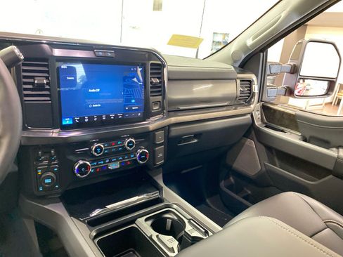 New 2026 Ford F250 Lariat AWD/4WD image 12
