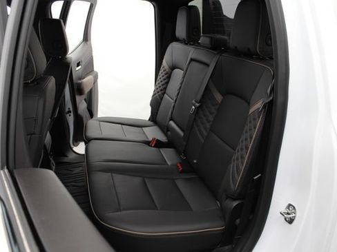 New 2026 GMC Canyon Denali AWD/4WD image 24