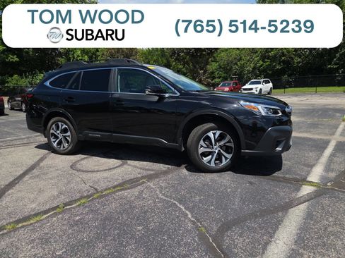 Used 2020 Subaru Outback Limited w/ Popular Package #2 AWD/4WD image 1