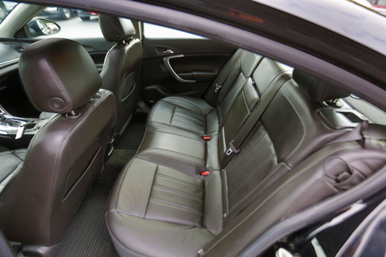 Used 2014 Buick Regal Premium w/ Driver Confidence Package #1 FWD image 12
