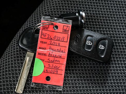 Used 2014 Hyundai Accent GS image 33