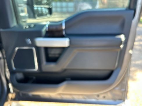 Used 2022 Ford F250 Lariat w/ Chrome Package AWD/4WD image 46