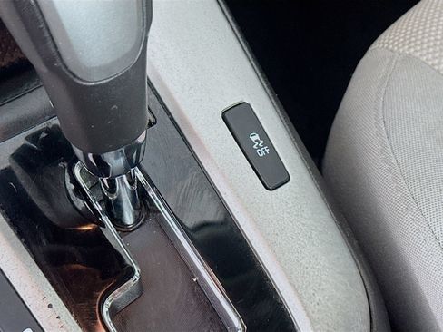 Used 2013 Chevrolet Cruze LT w/ Enhanced Safety Package FWD image 21