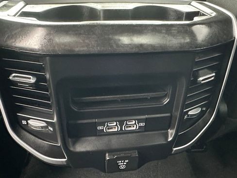 Used 2021 RAM 1500 Big Horn image 24