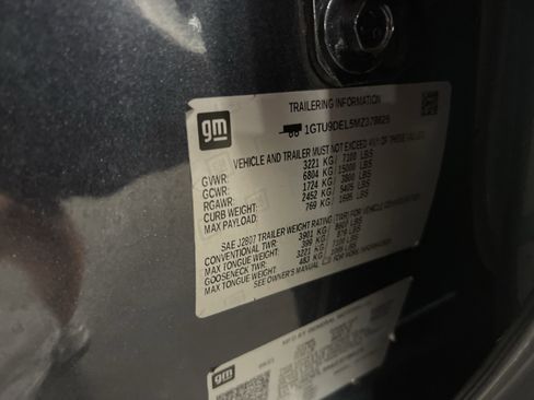 Used 2021 GMC Sierra 1500 SLT image 27