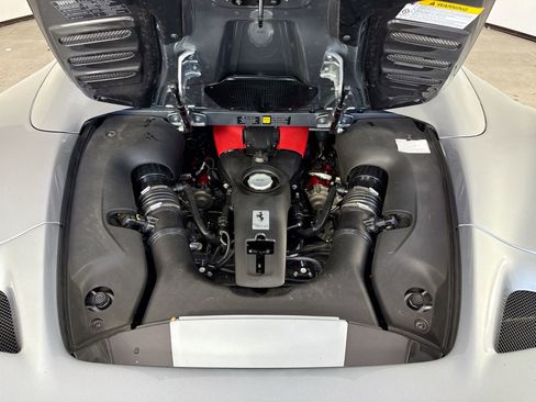 Certified 2021 Ferrari F8 Tributo image 25