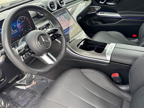 Certified 2025 Mercedes-Benz CLE 300 4MATIC Coupe image 4