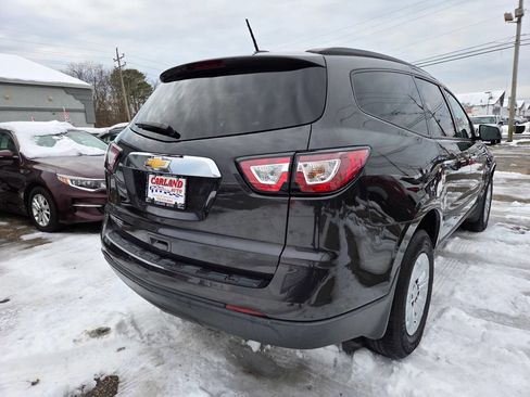Used 2015 Chevrolet Traverse LS image 7