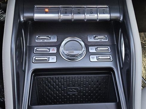 New 2026 Lincoln Nautilus Premier w/ Jet Appearance Package image 11