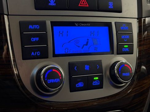 Used 2012 Hyundai Santa Fe Limited image 19