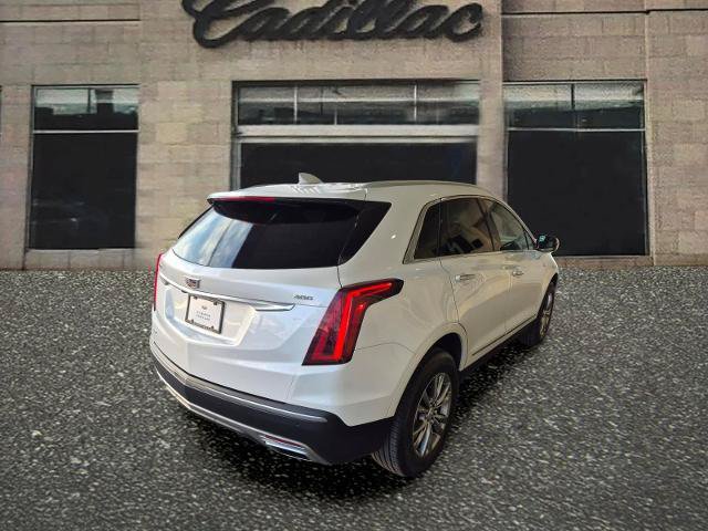 Used 2023 Cadillac XT5 Premium Luxury w/ LPO, Floor Liner Package AWD/4WD image 5
