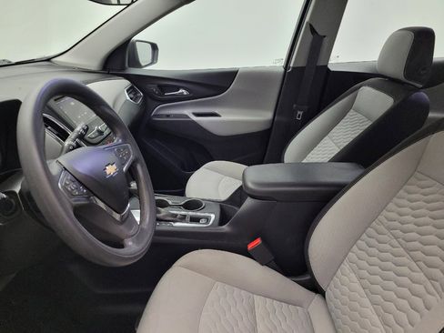 Used 2020 Chevrolet Equinox LS FWD image 17
