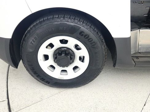 Certified 2025 Chevrolet Brightdrop 400 w/ Battery Pack, Max Range image 26