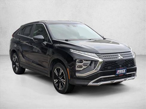 Used 2023 Mitsubishi Eclipse Cross SE image 3
