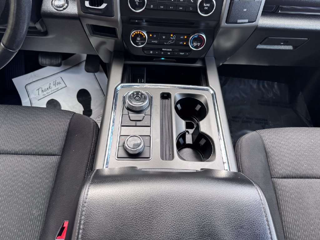 Used 2018 Ford Expedition XLT AWD/4WD image 31
