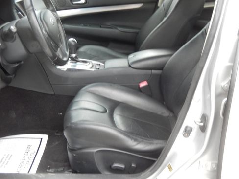 Used 2010 INFINITI G37 x AWD 4dr Sedan image 27