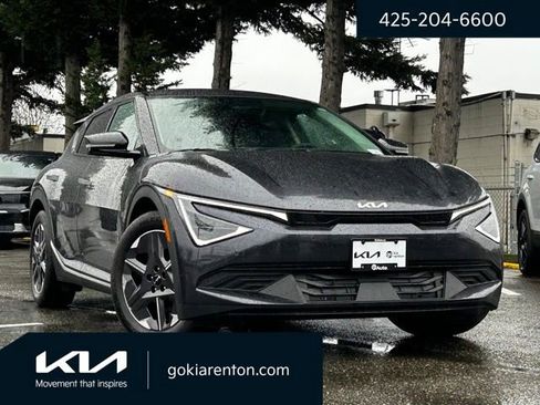 New 2025 Kia EV6 Light image 1