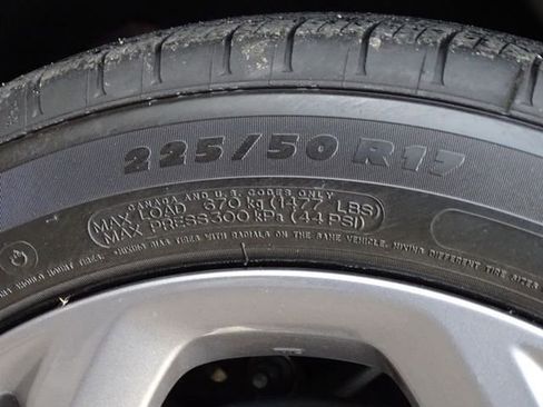 Used 2024 Honda Accord EX image 39