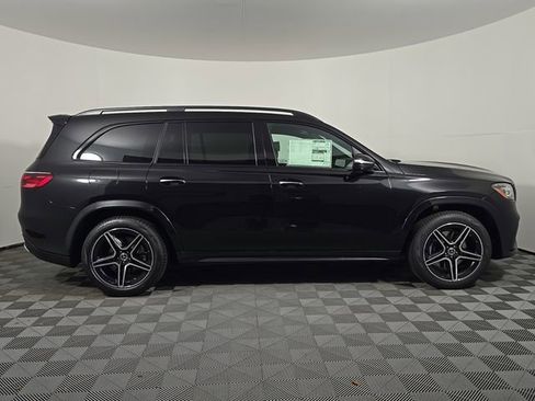 New 2026 Mercedes-Benz GLS 450 4MATIC image 8