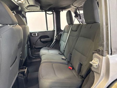 Used 2021 Jeep Wrangler Unlimited Sport image 24