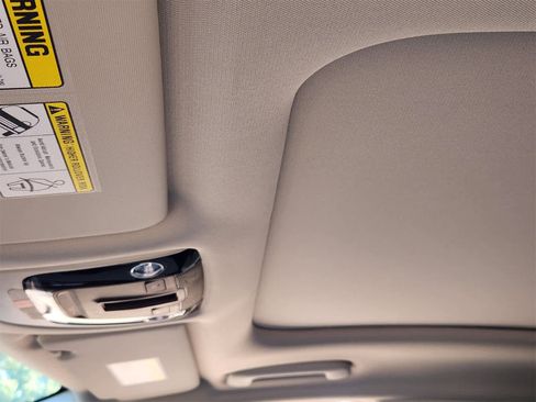 New 2026 Kia Sportage EX w/ EX Panorama Roof Package image 22